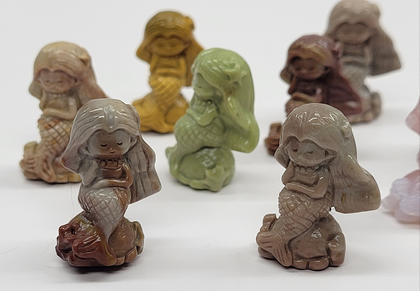 Alashan Agate mini carving - Mermaid