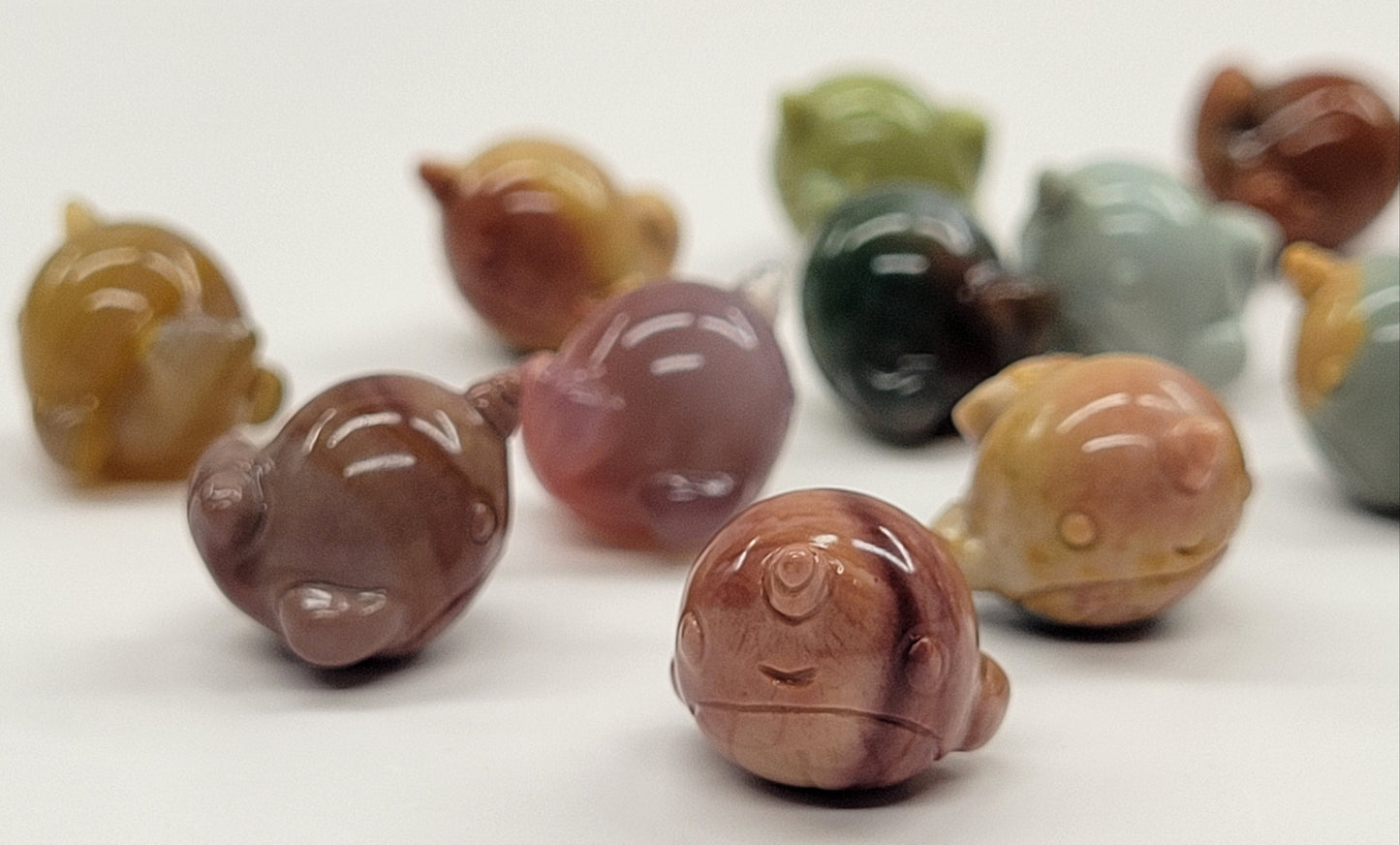 Alashan Agate mini carving - Narwhal