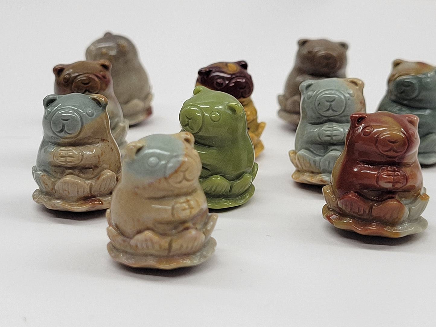 Alashan Agate mini carving - Capybara