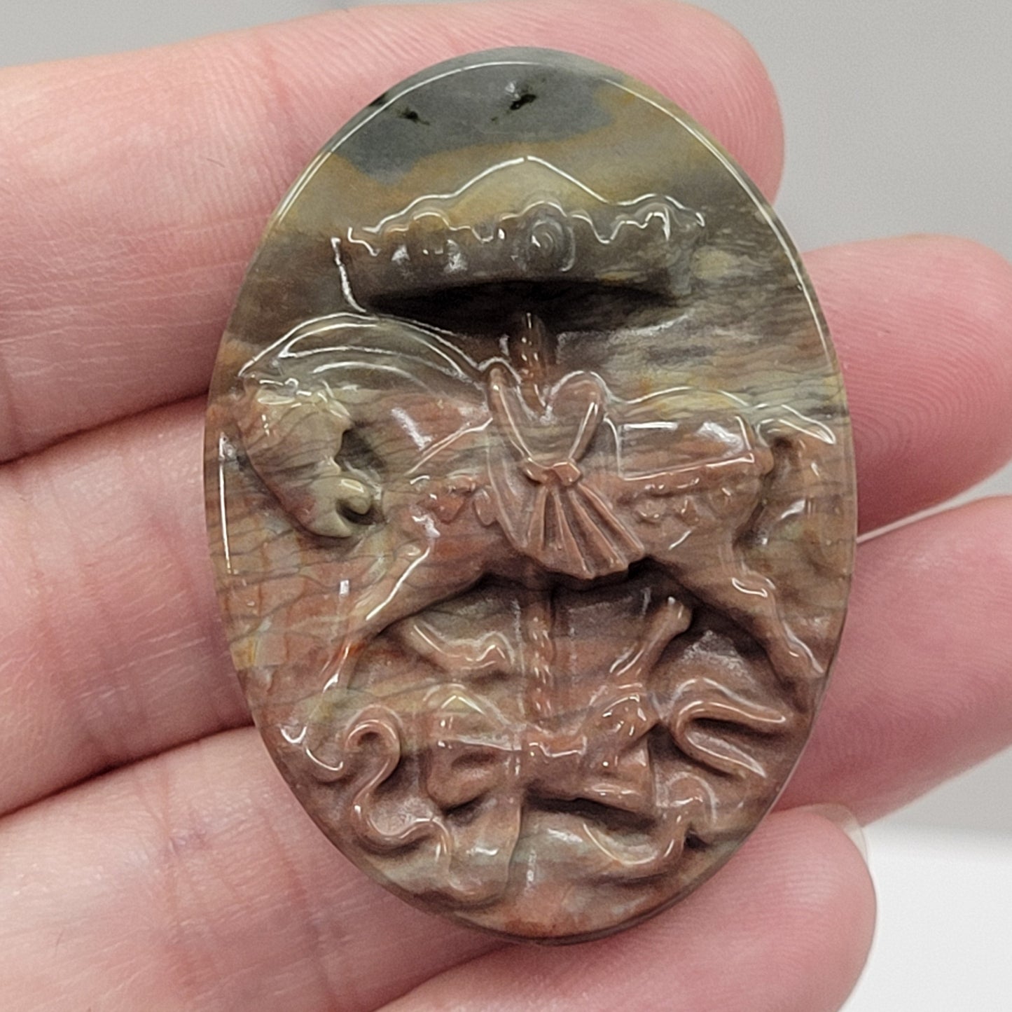 Alashan Agate mini carving - Carousel horse pendant