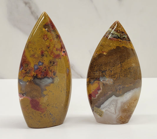 Scenic Moss teardrop flame