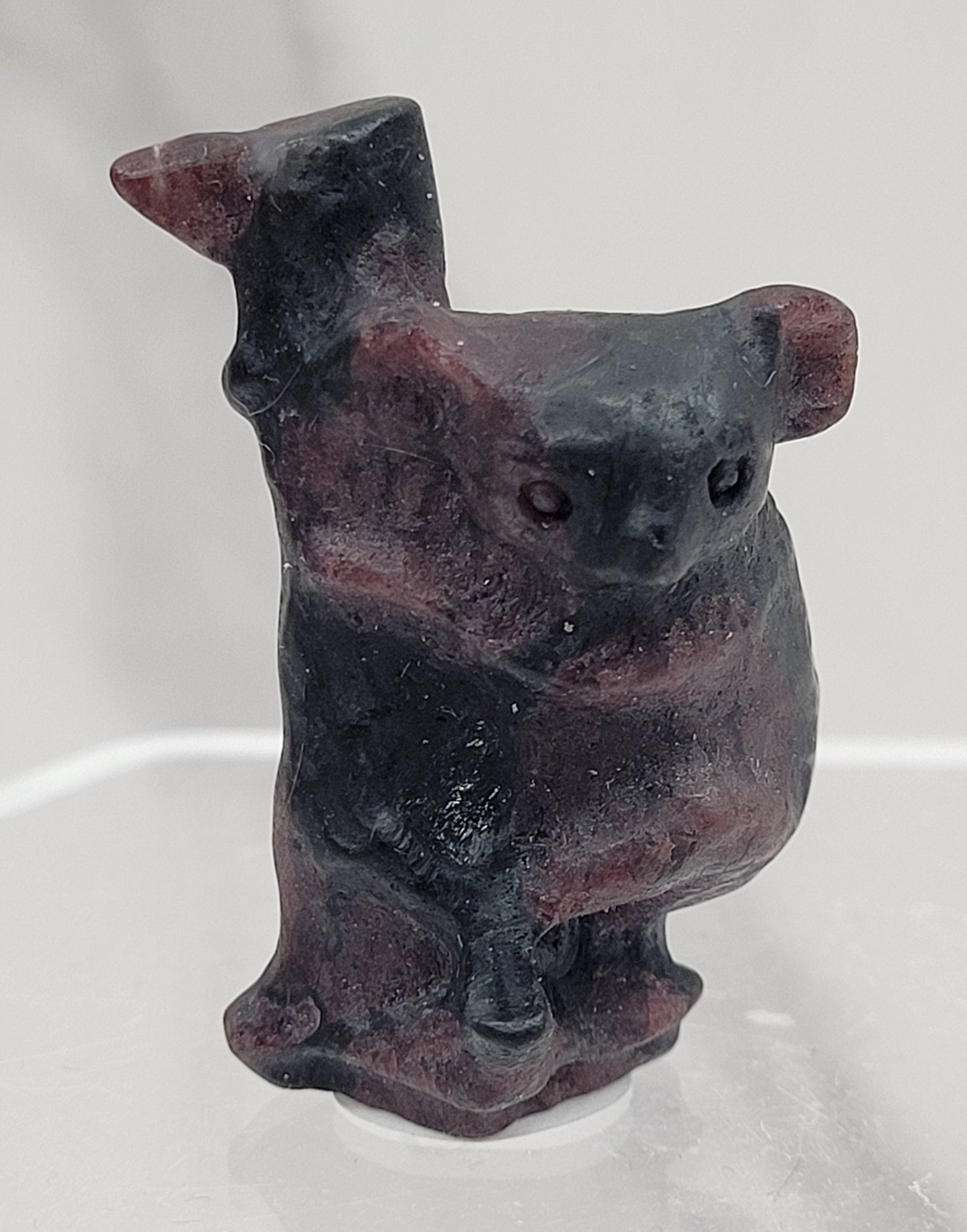 Koala on tree carving (small)