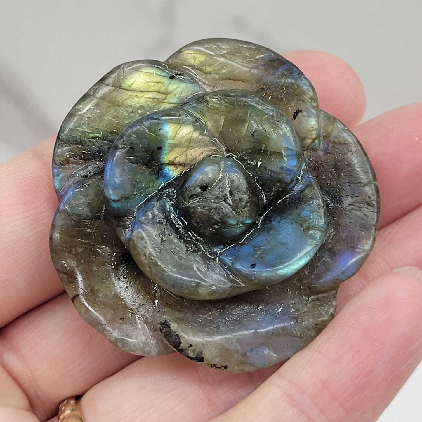 Labradorite rose carving (Style B)