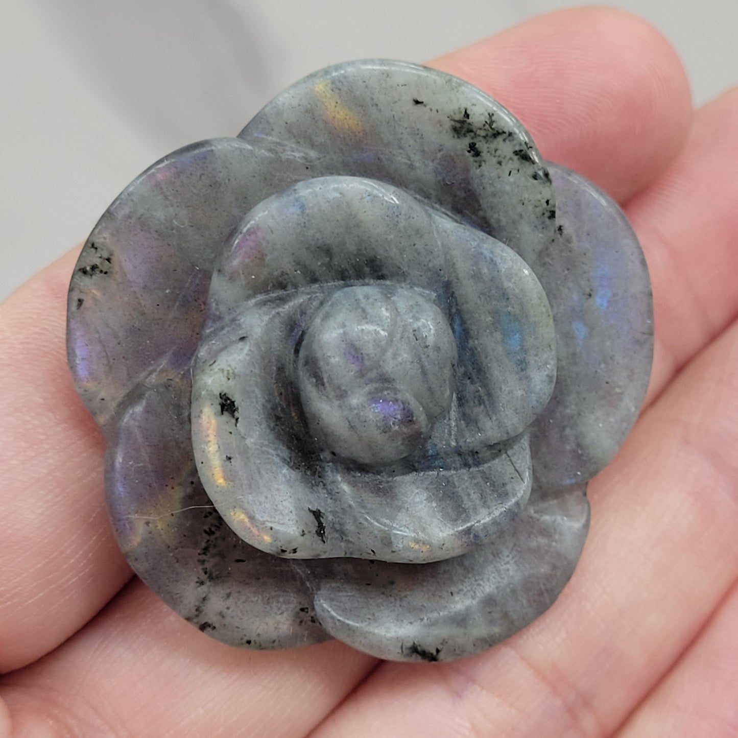 Labradorite rose carving (Style B)
