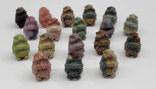 Alashan Agate mini carving - Woodchuck