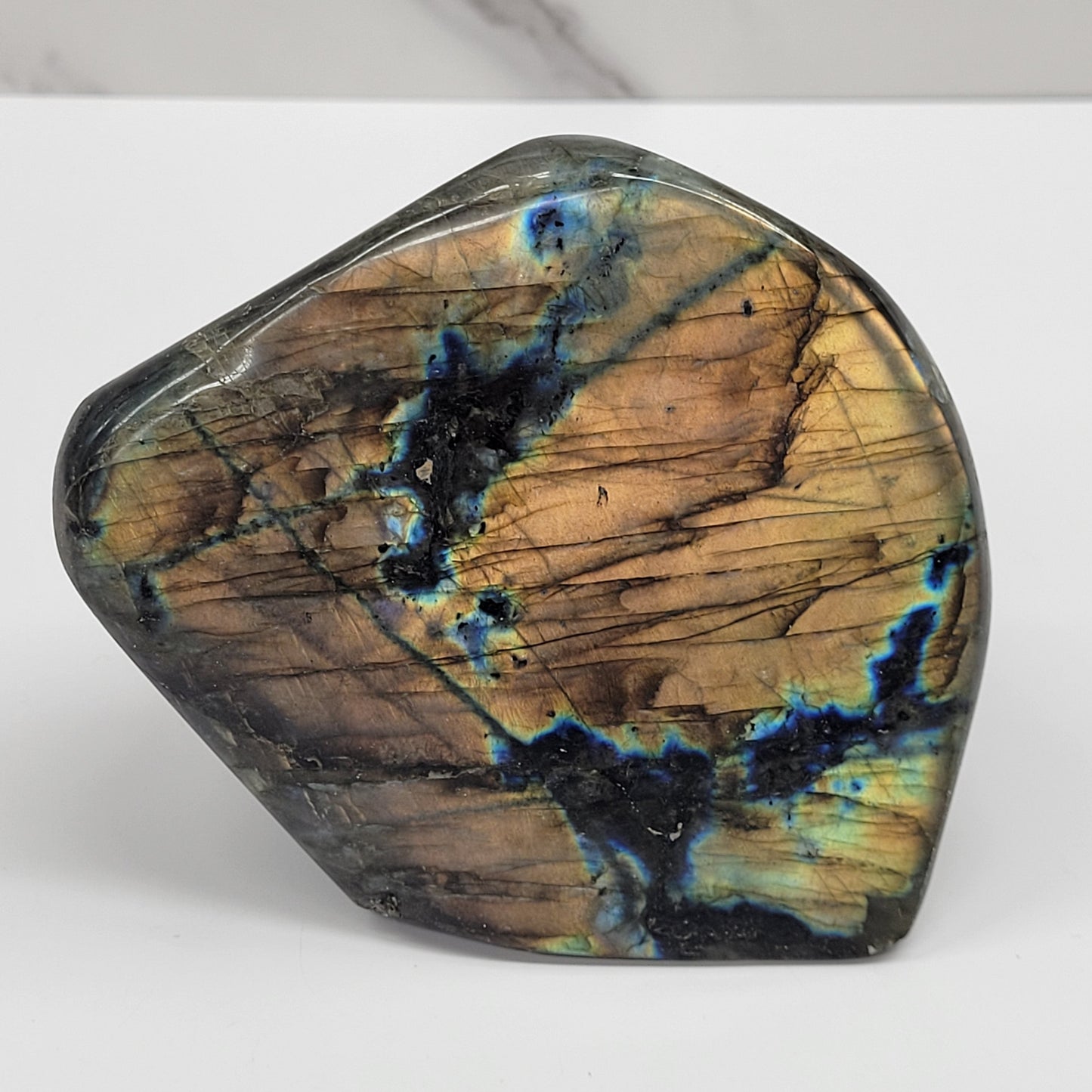 Labradorite free form