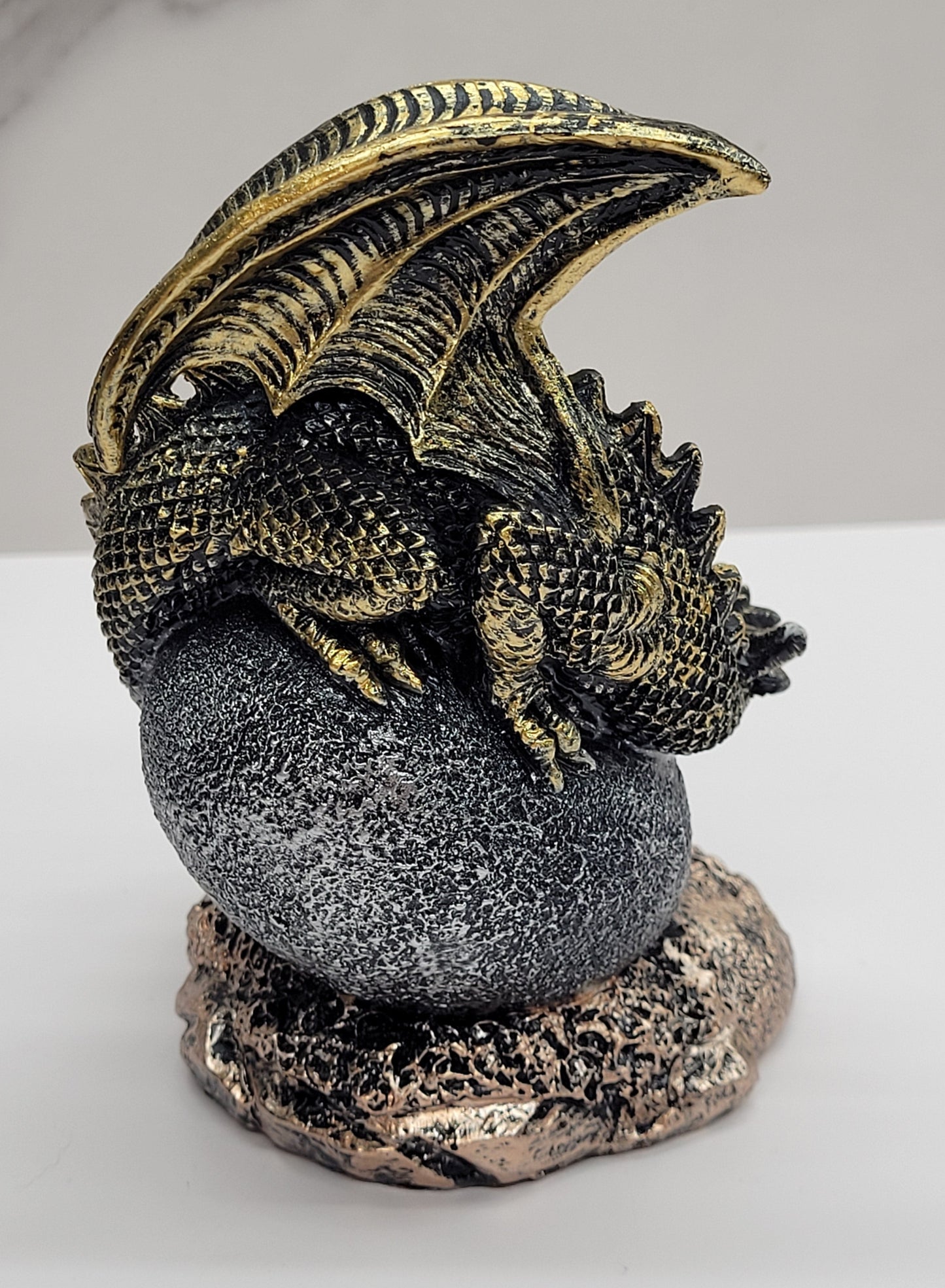 Sphere stand- Dragon (style D)