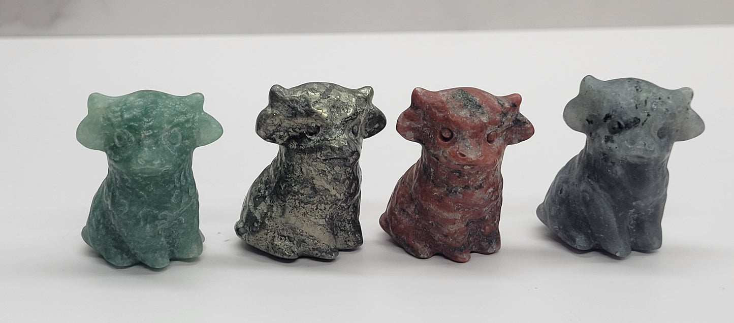 Highland cow carvings (style B)
