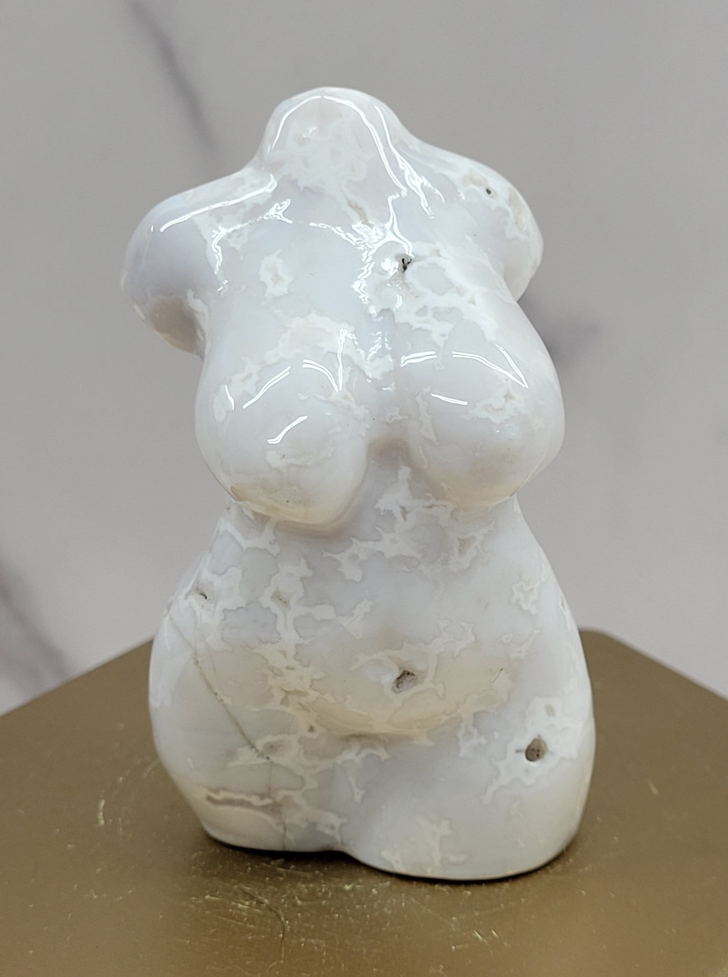 Goddess body (L) - Snow Agate