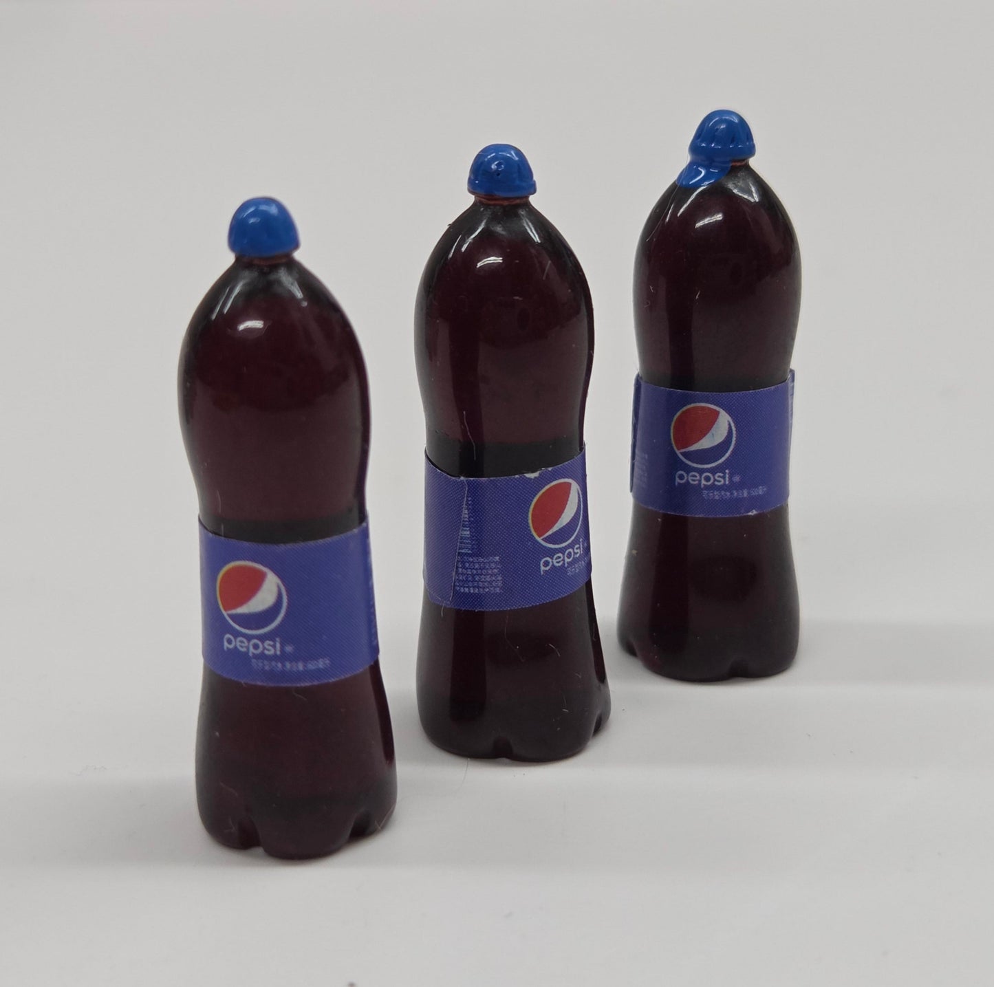 Hedgie accessories - wine/alcohol bottles