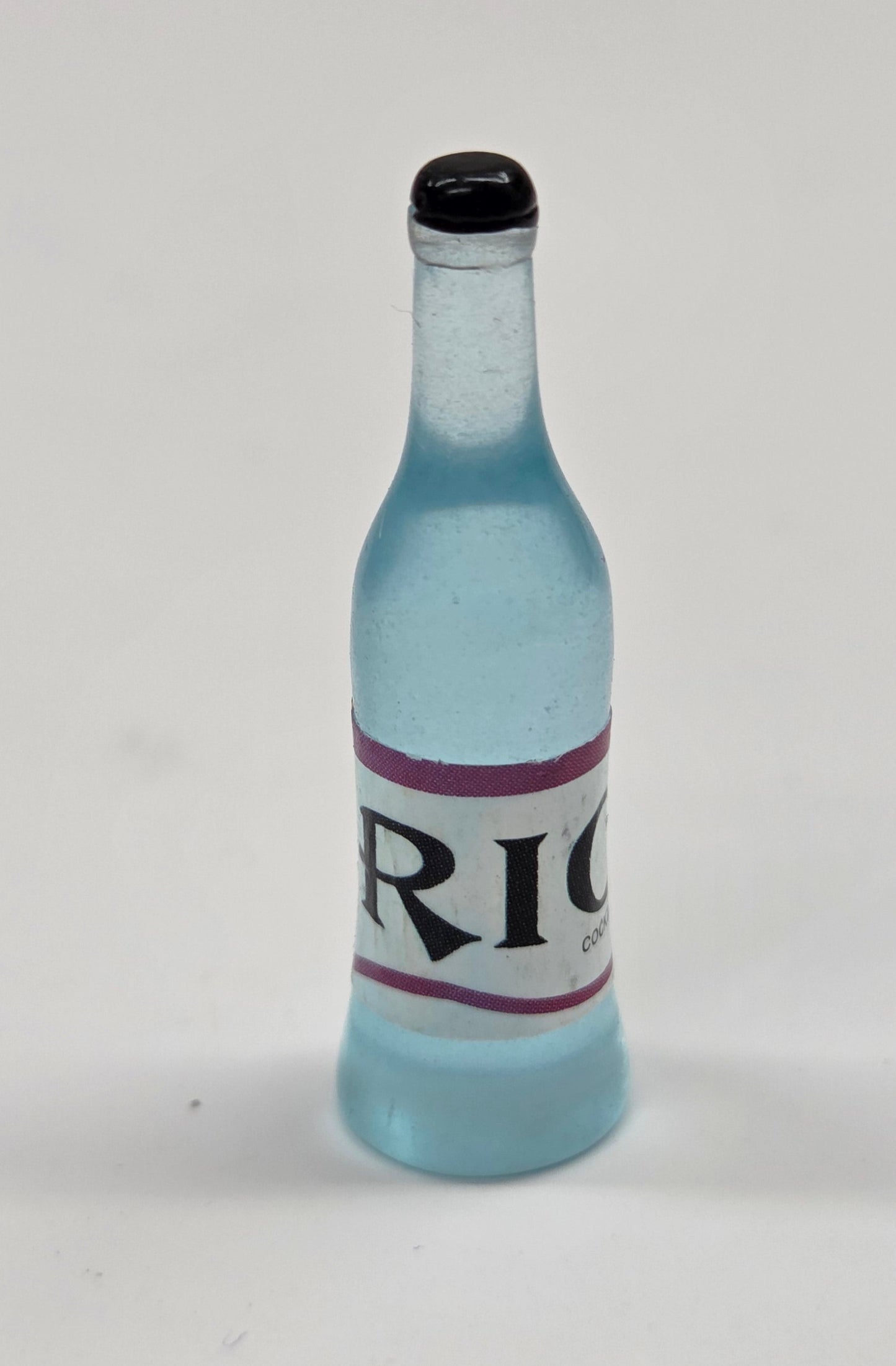 Hedgie accessories - wine/alcohol bottles