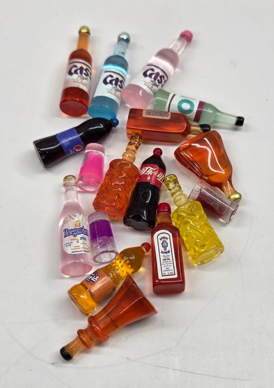 Hedgie accessories - wine/alcohol bottles