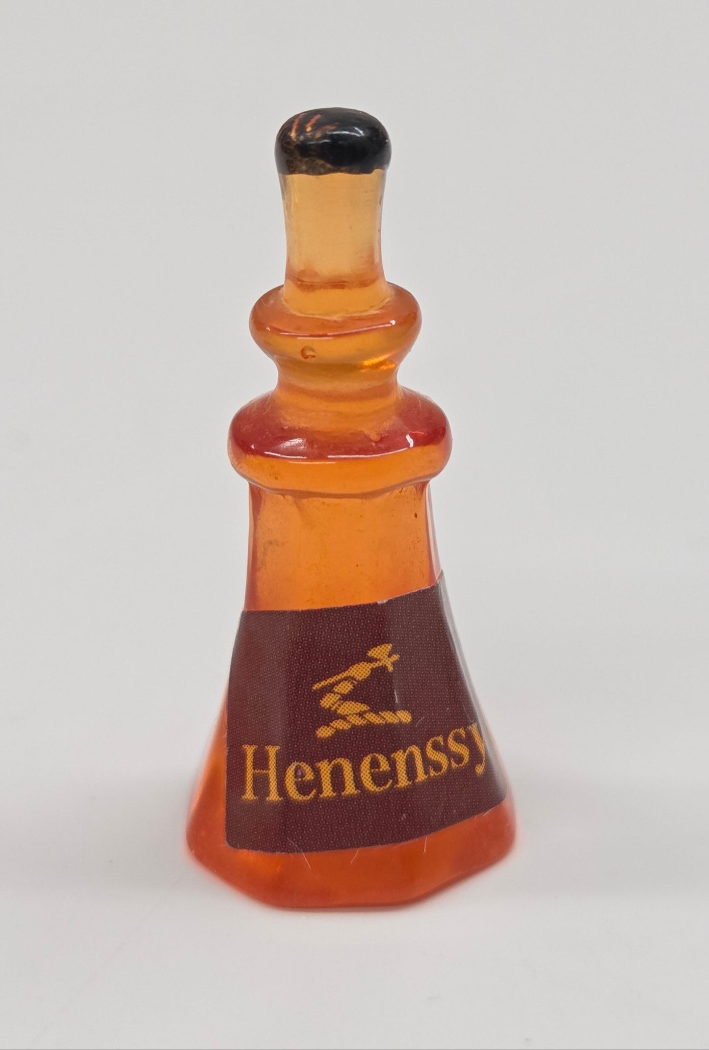 Hedgie accessories - wine/alcohol bottles