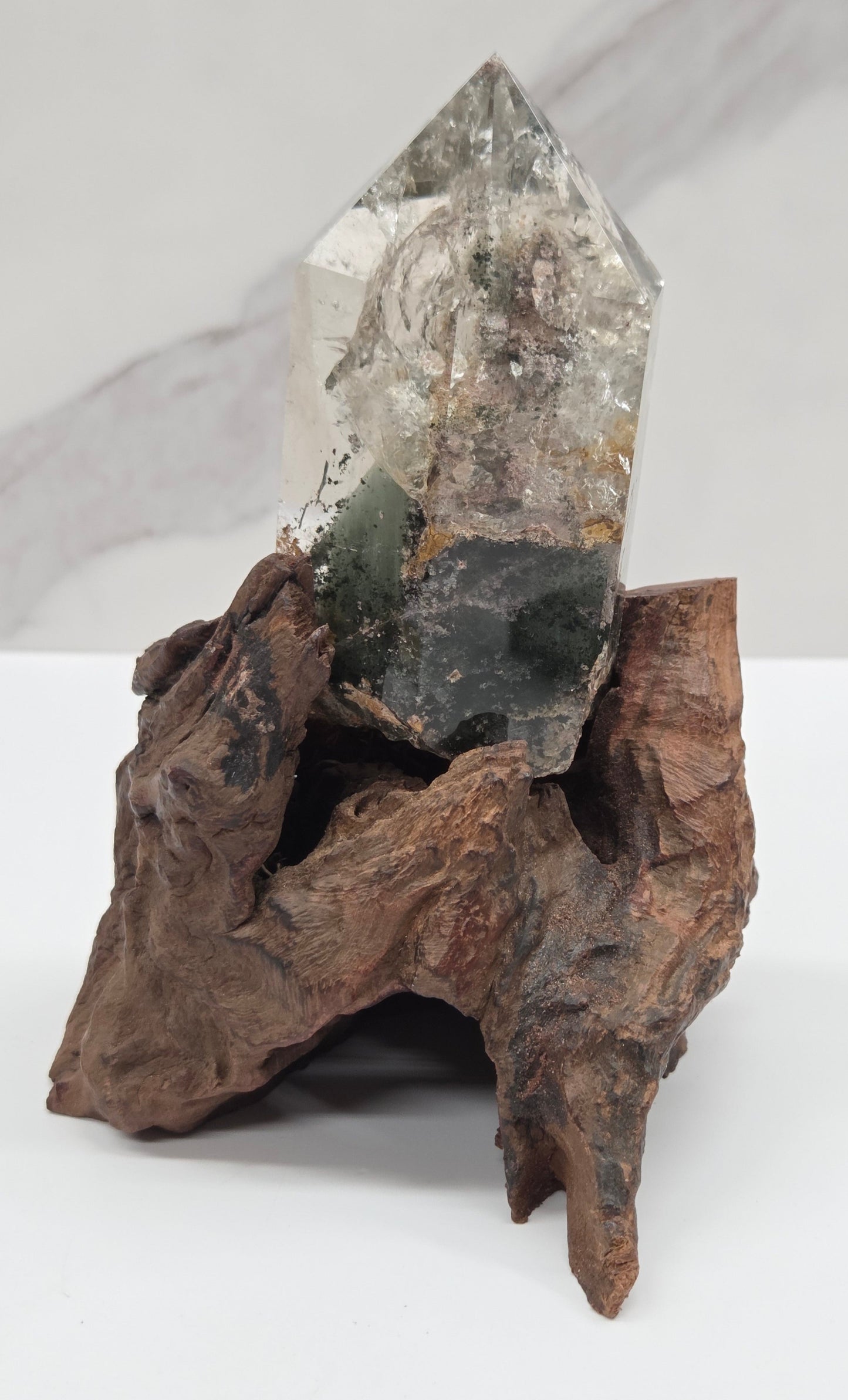 Garden Quartz statement towers on driftwood stand