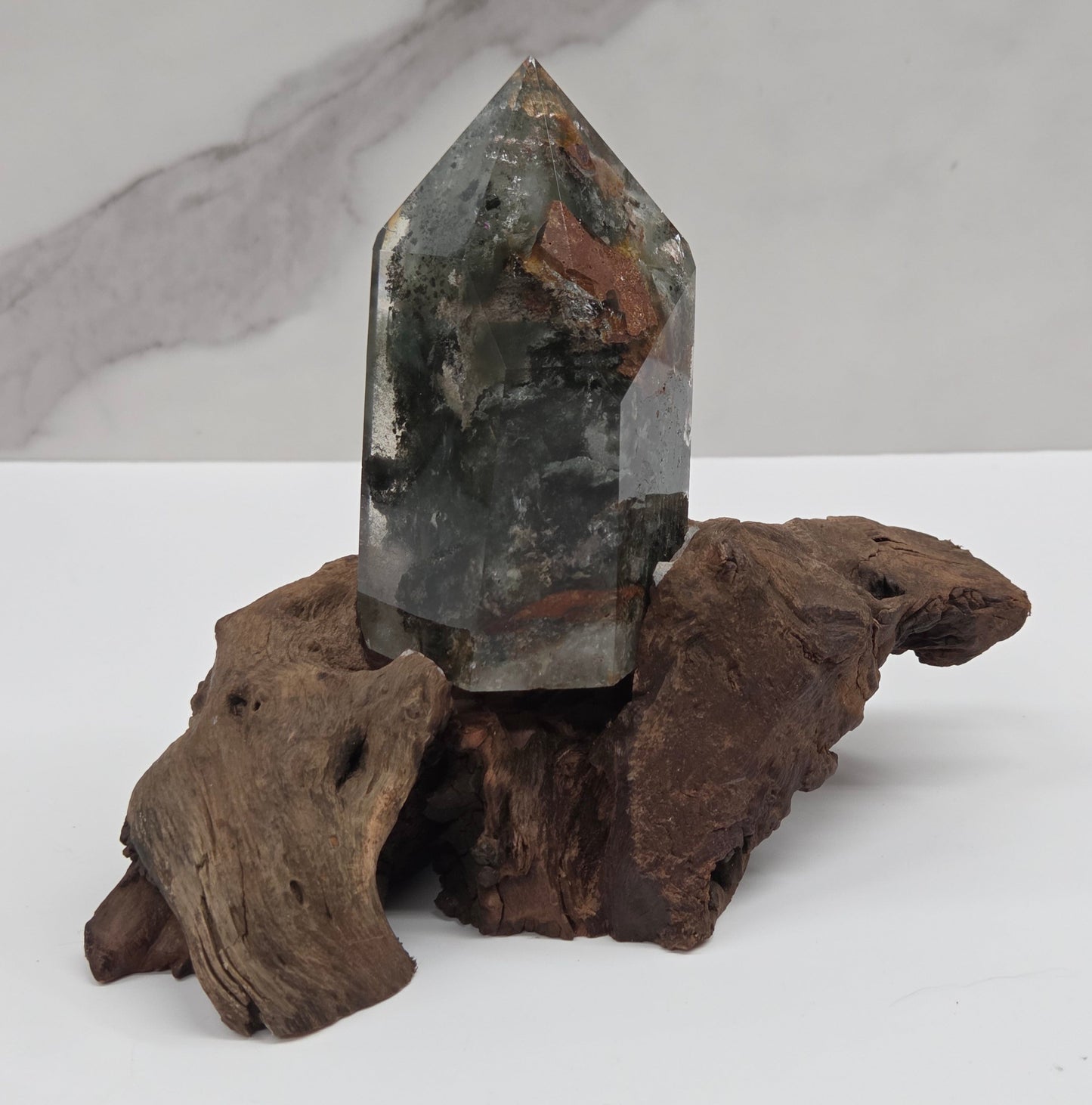 Garden Quartz statement towers on driftwood stand
