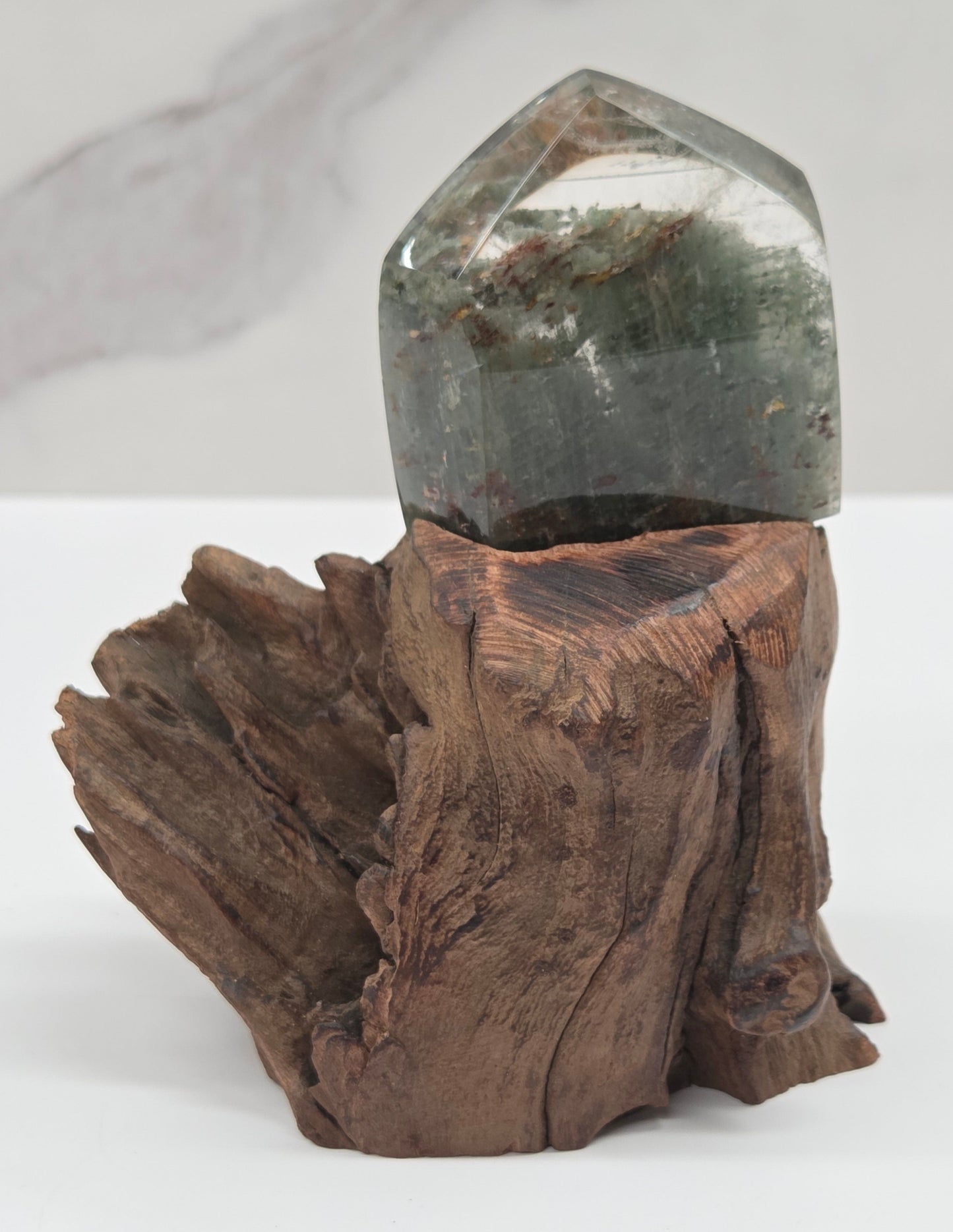 Garden Quartz statement towers on driftwood stand