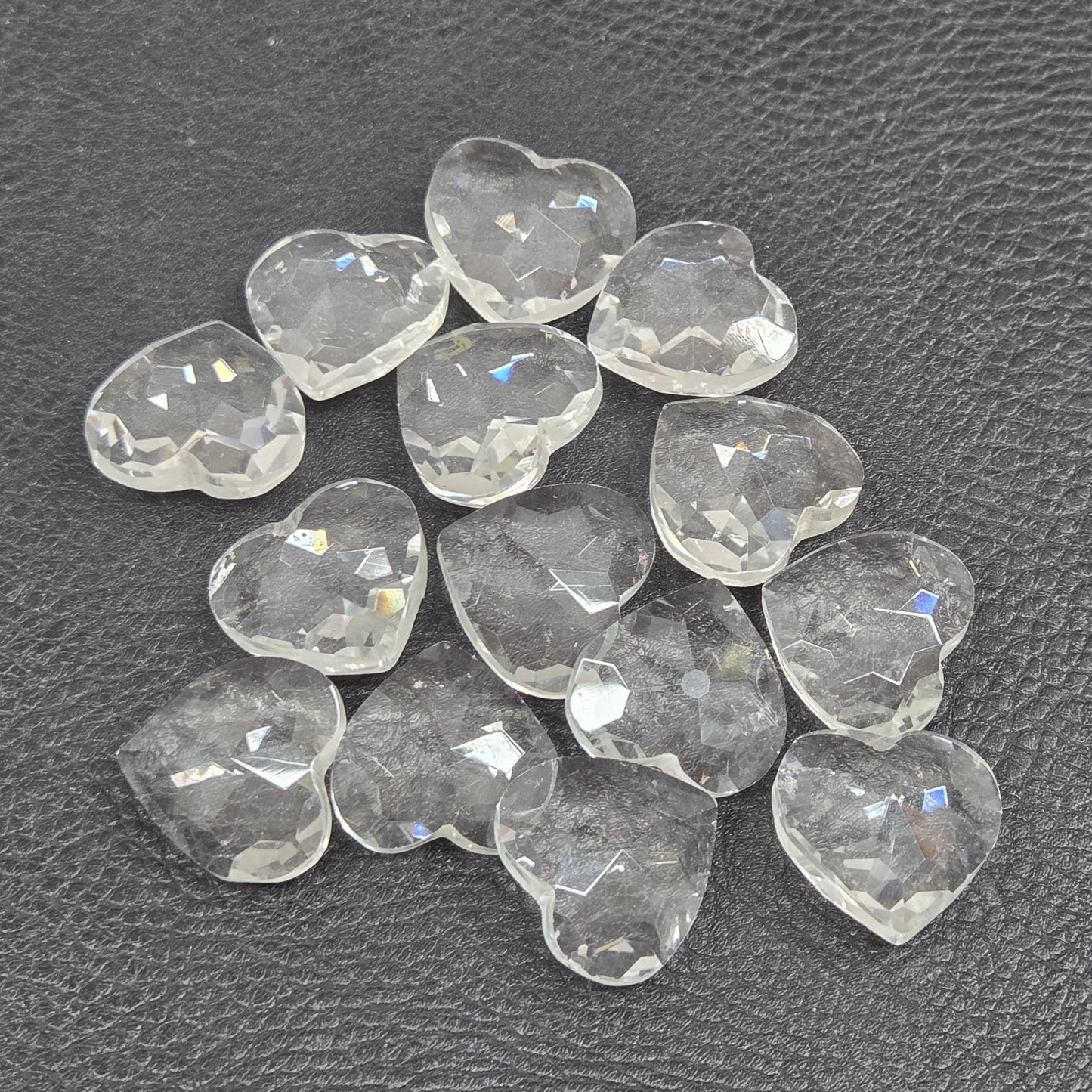 Faceted mini hearts