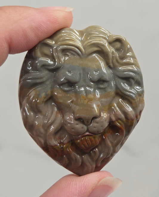 Alashan Agate mini carving - Lion