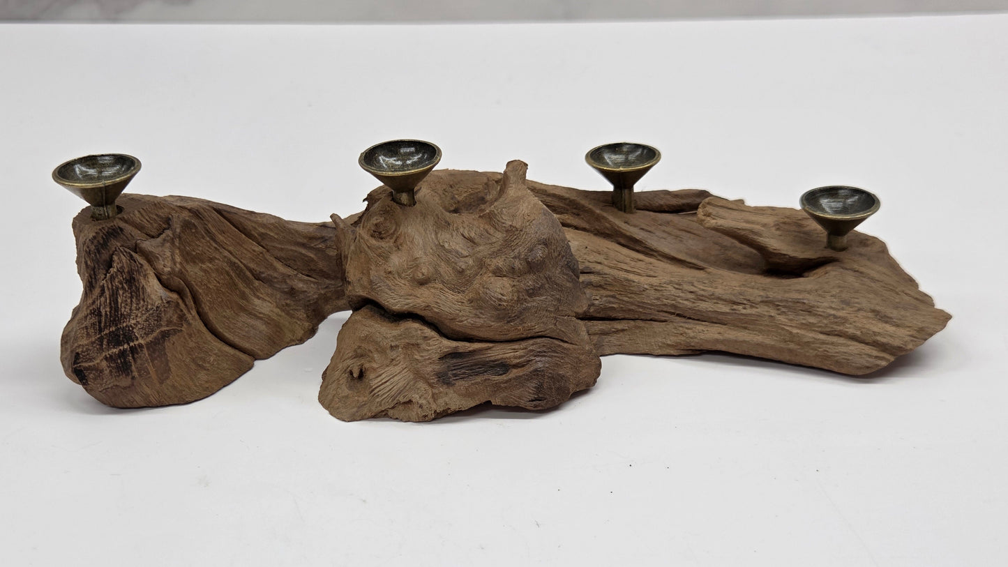 Driftwood sphere holder