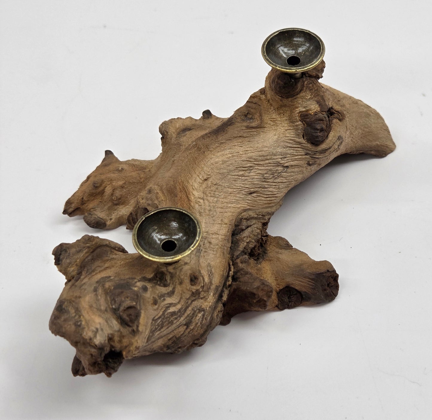 Driftwood sphere holder
