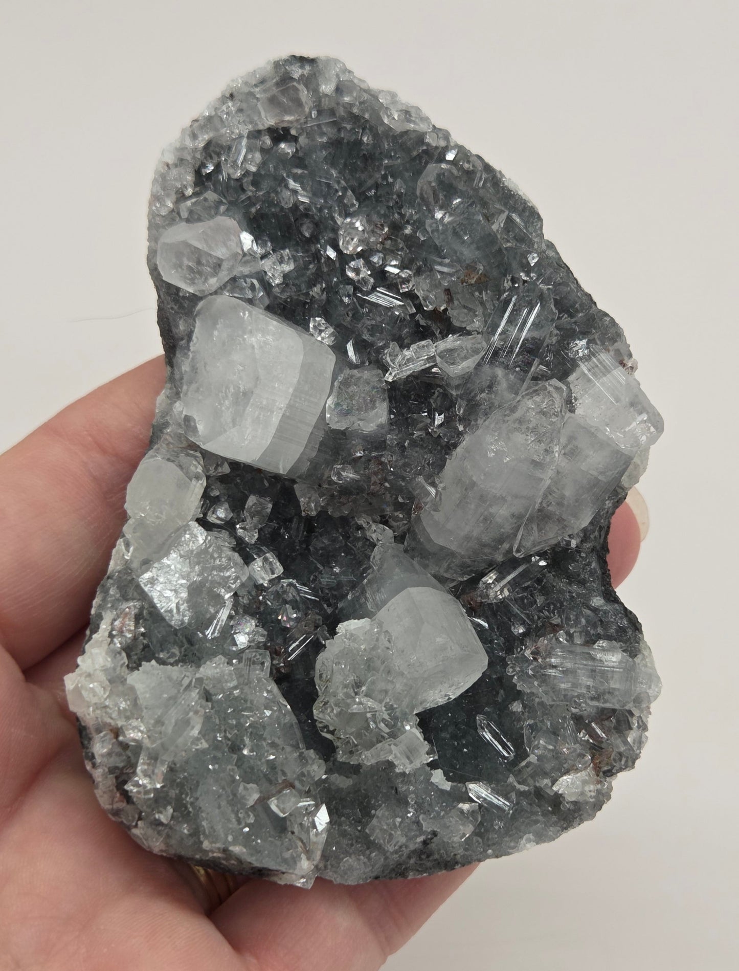 Apophyllite medium/large specimens