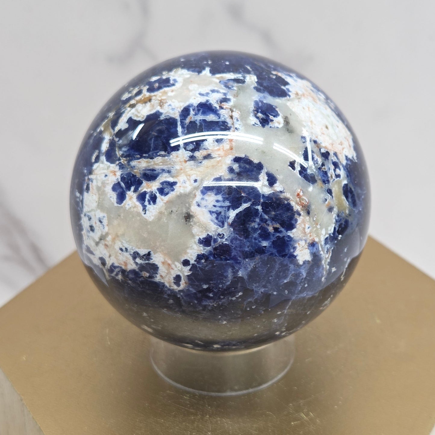 Sodalite sphere