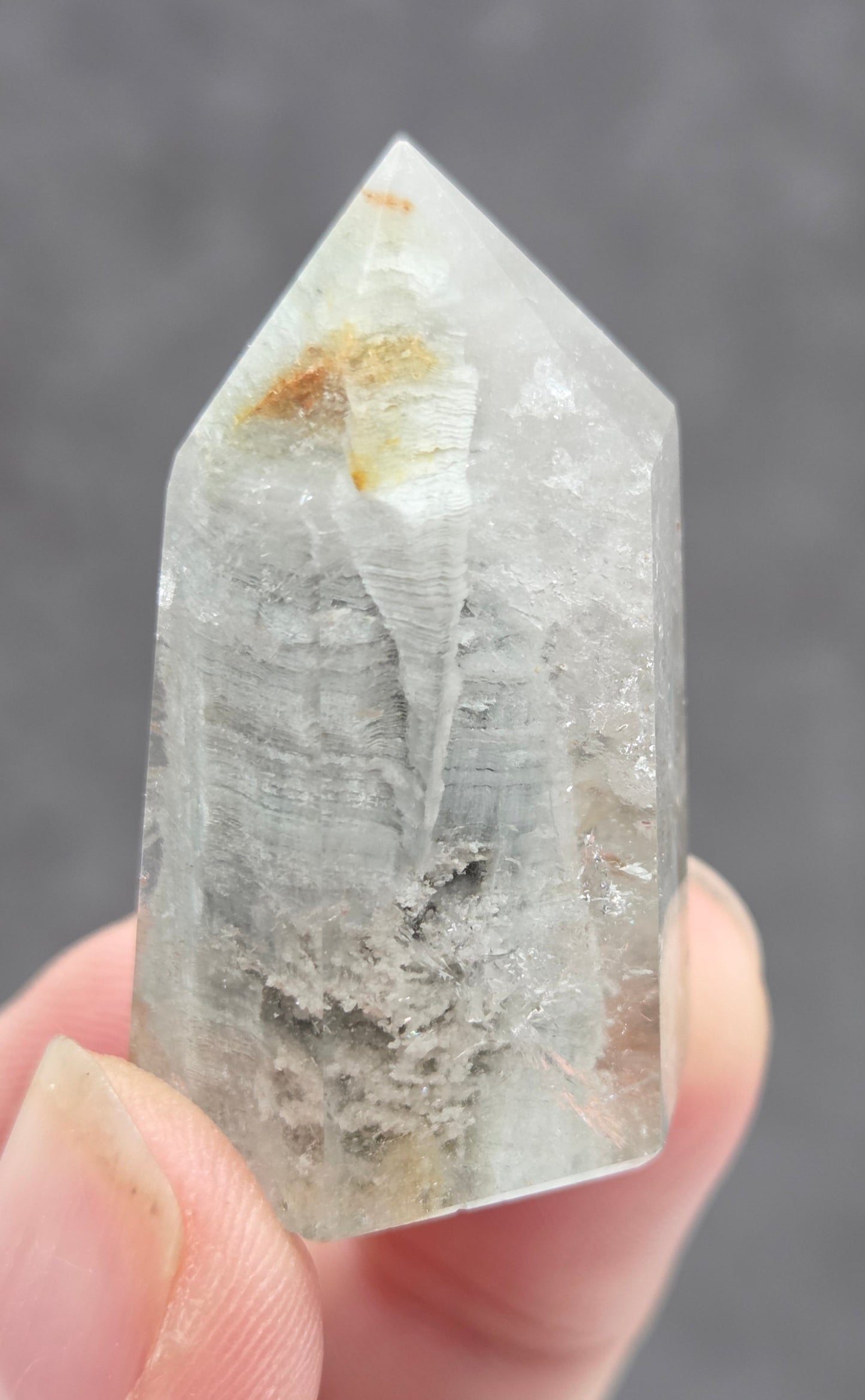 White Garden Quartz tower (small)