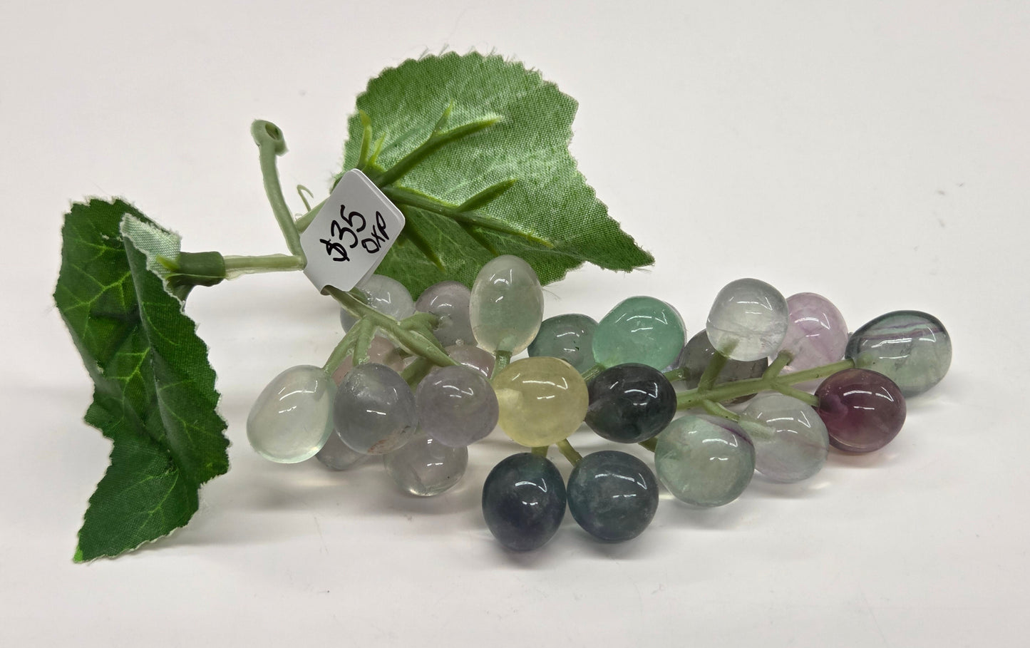 Fluorite grape clusters
