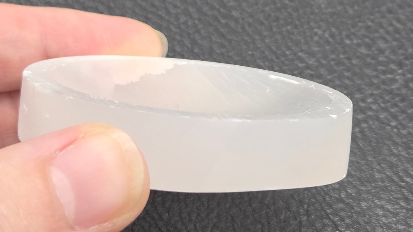 Satin spar bowl