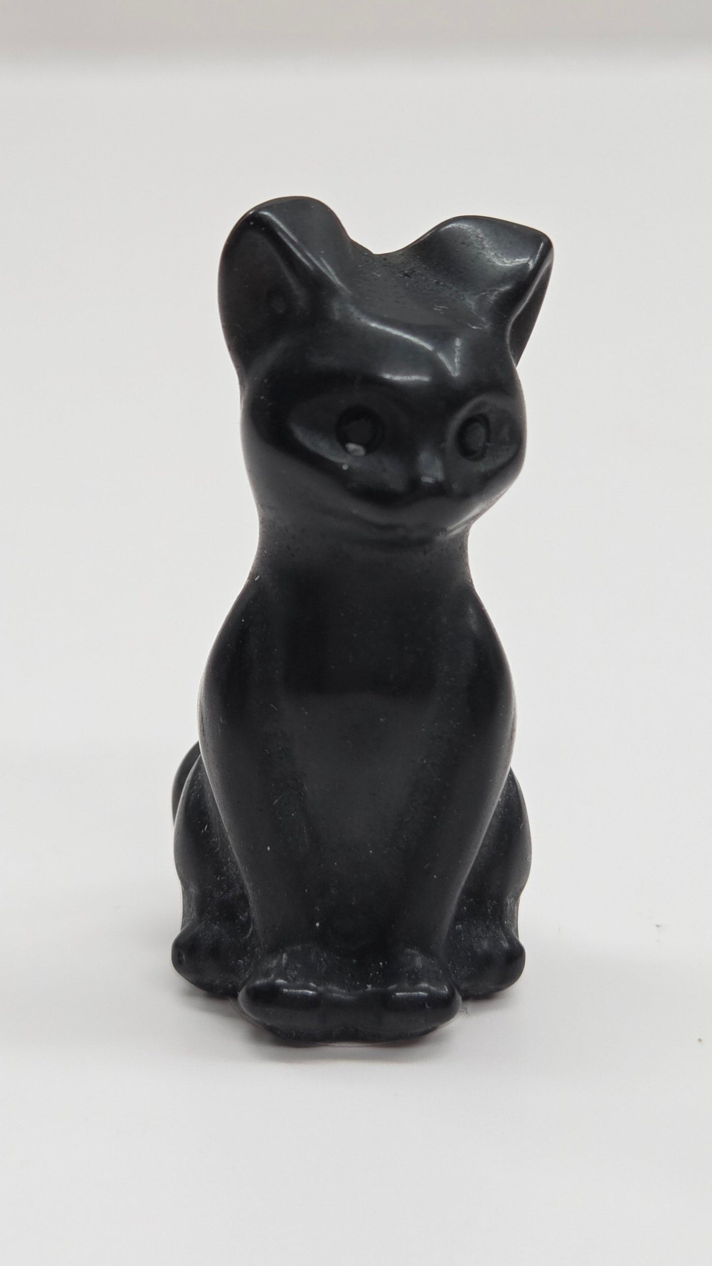 Cat/kitty carving - sitting tall