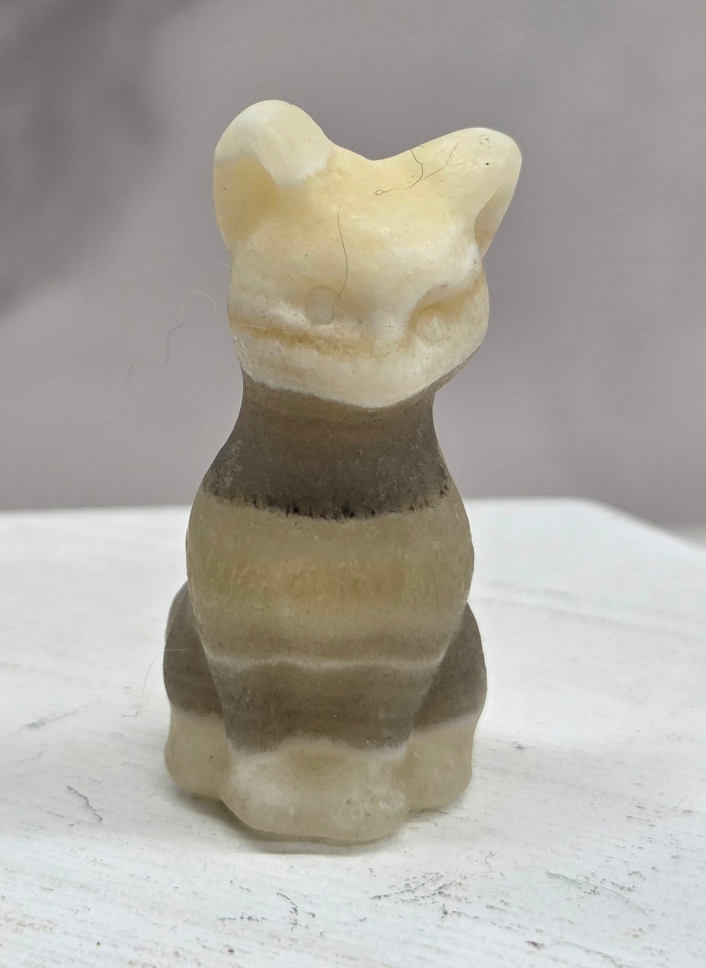 Cat/kitty carving - sitting tall