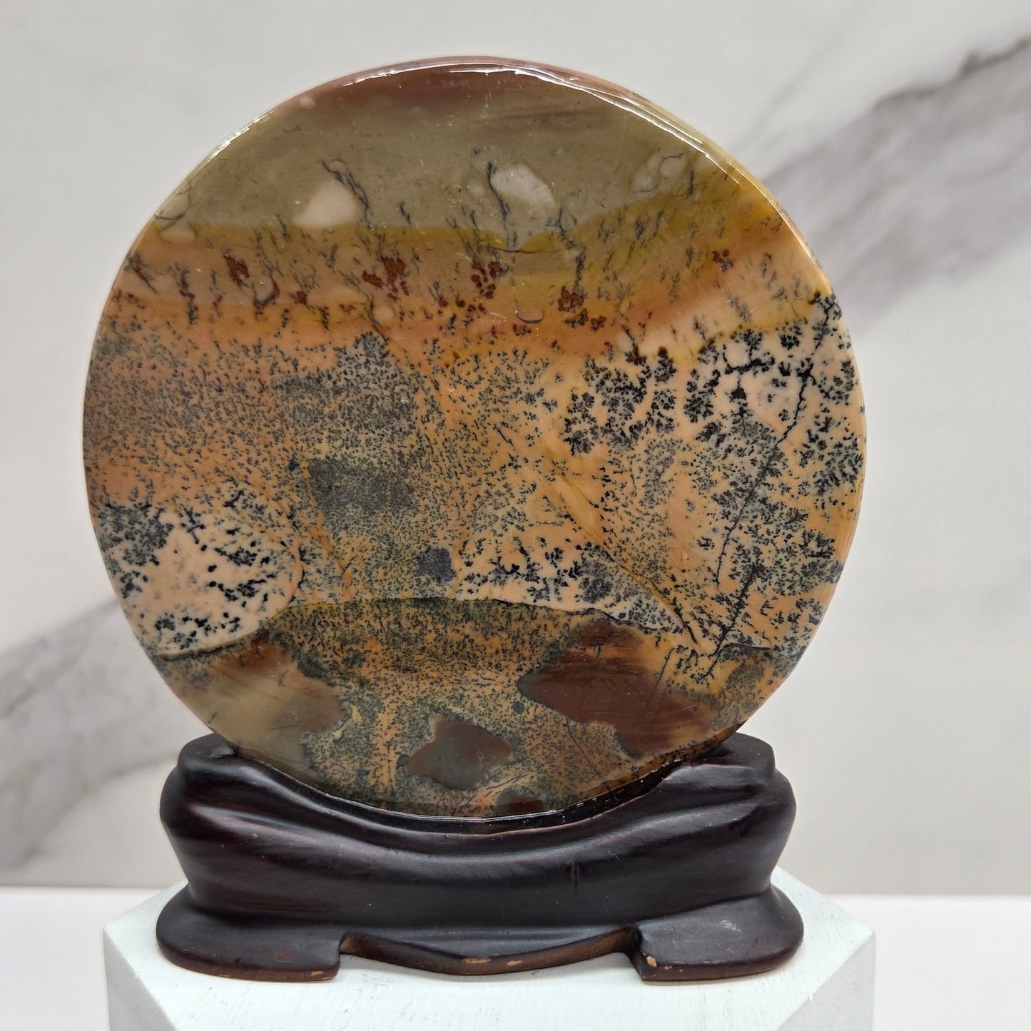 Picture Jasper slab on stand