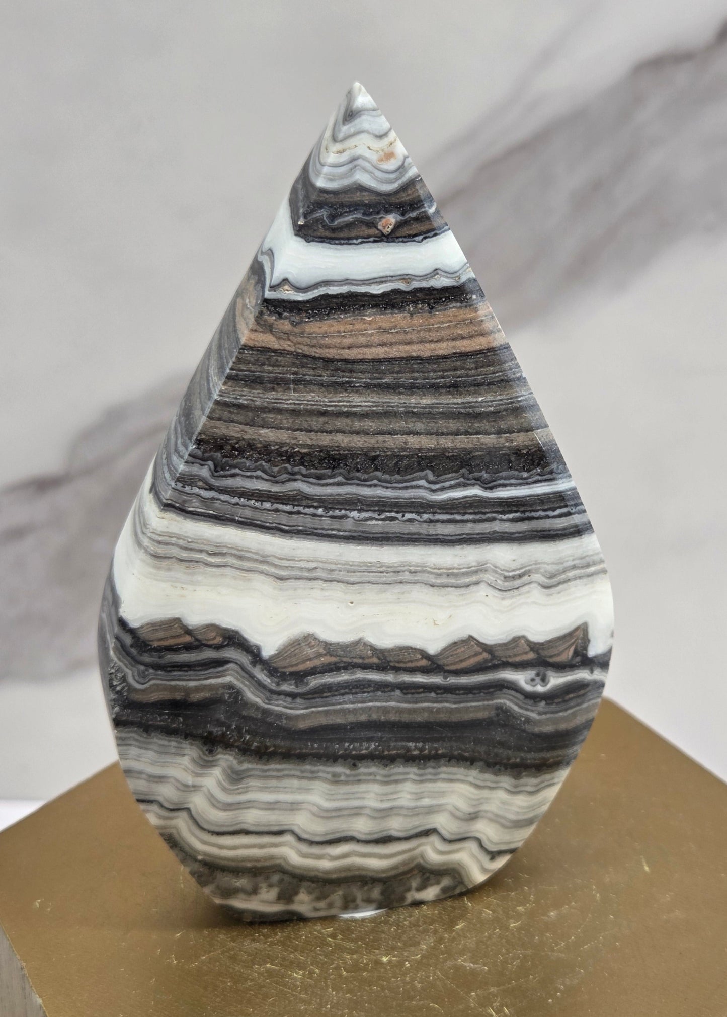 Dendritic Banded Calcite teardrop flames
