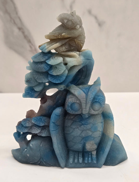 Trolleite owl carving (L)