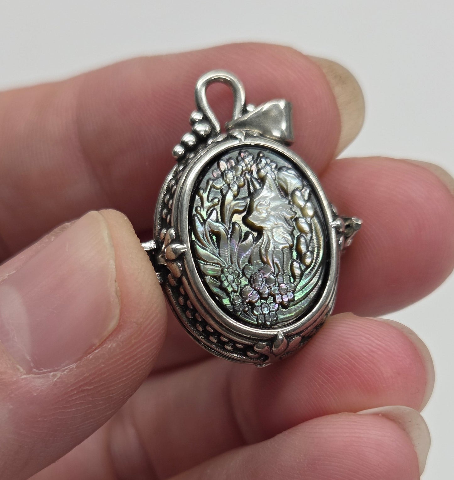 Locket pendant - Cat or Fox