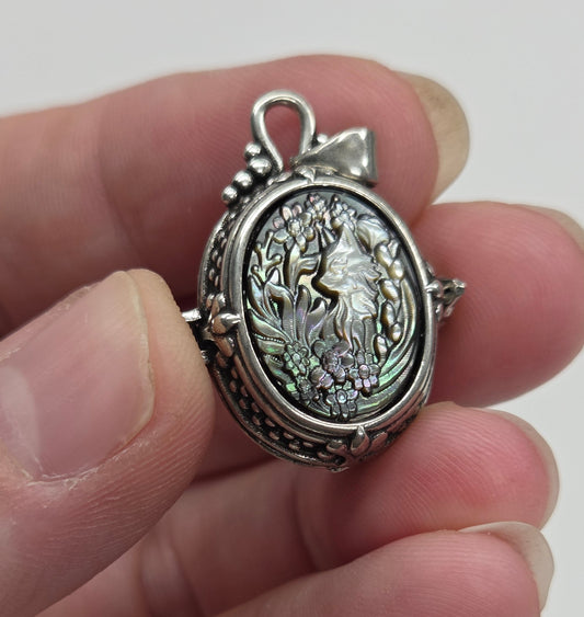 Locket pendant - Cat or Fox