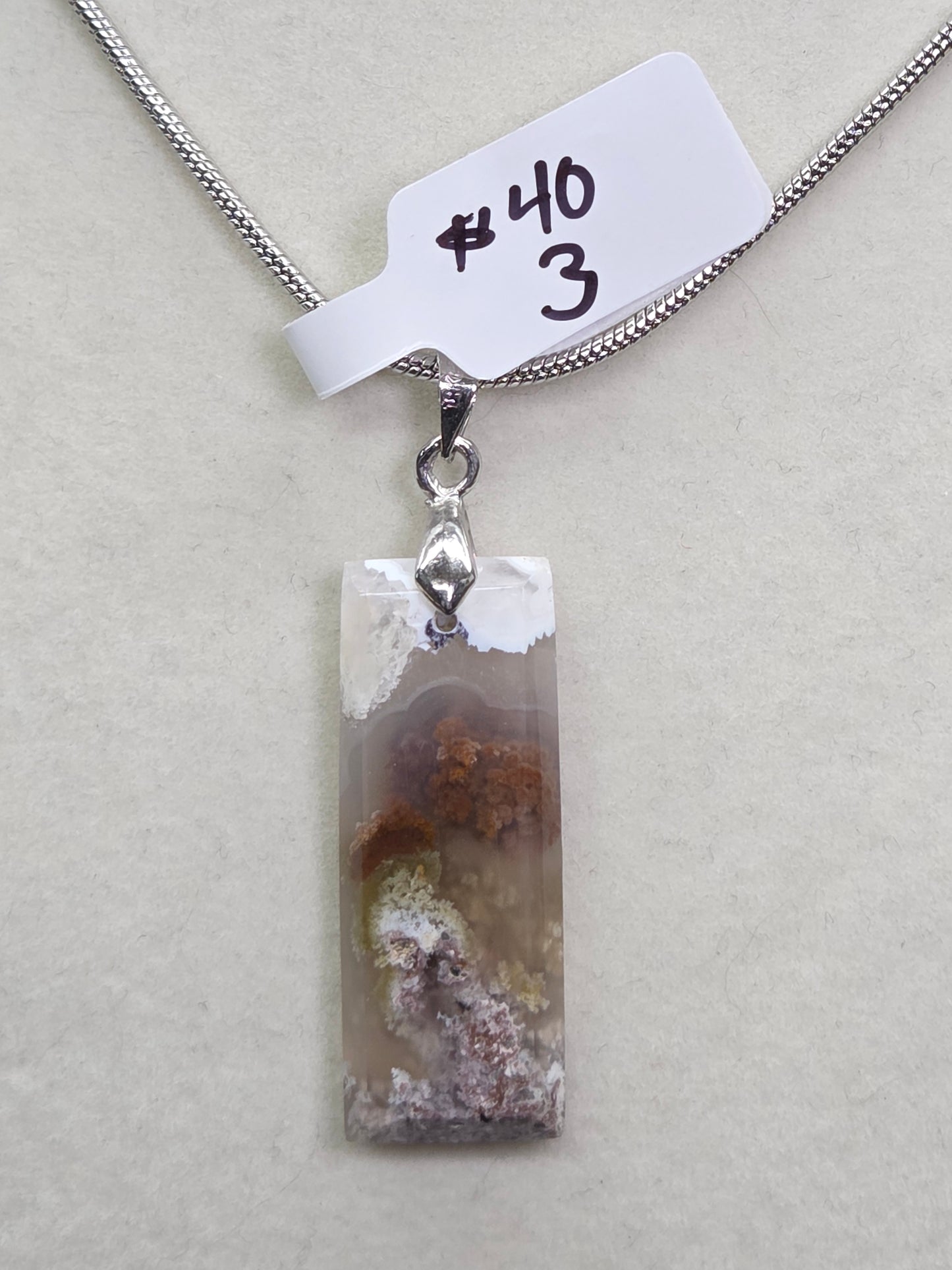 Scenic Moss necklace