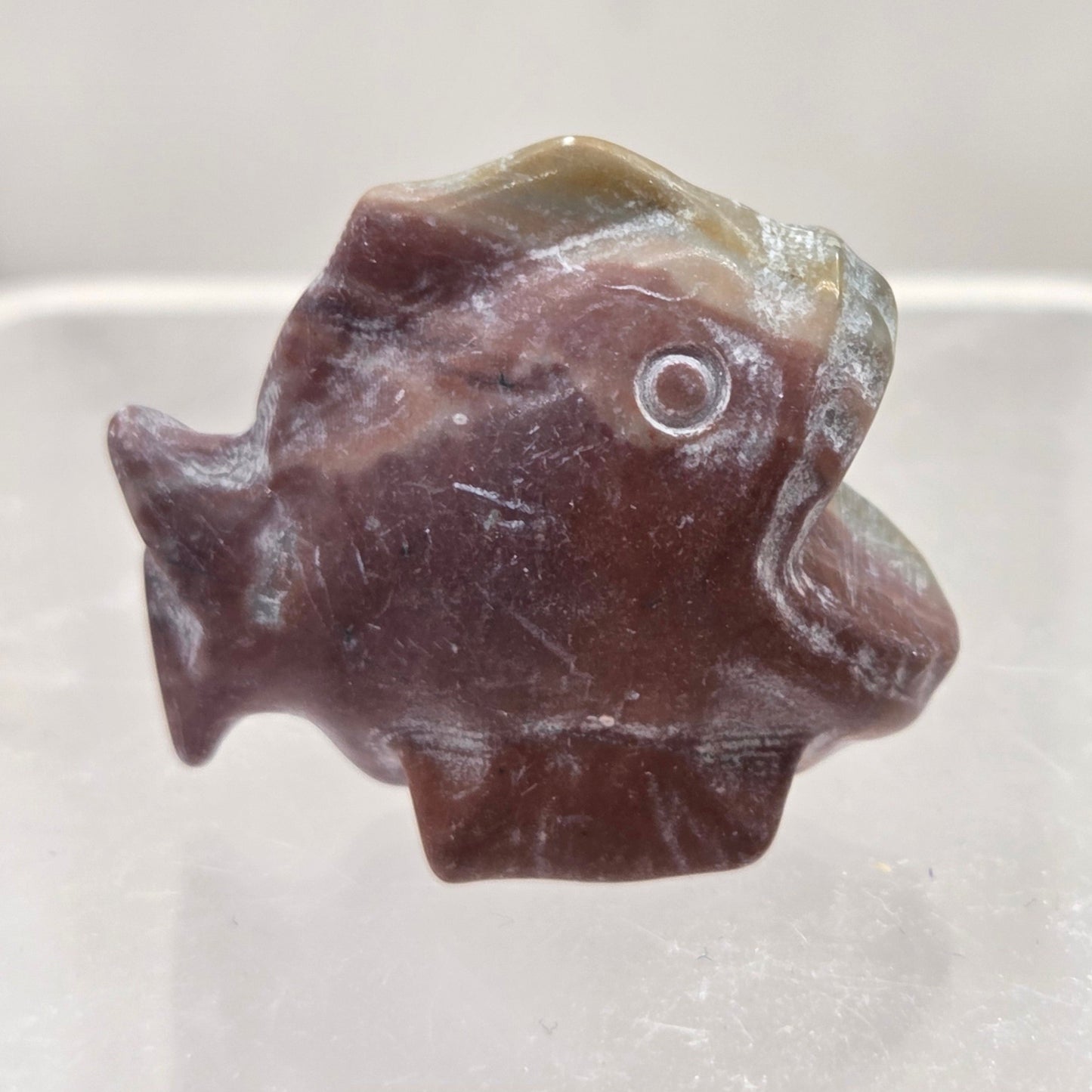 Piranha "eat people fish" carvings