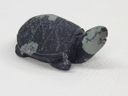 Sea turtle - Peony Stone (medium)