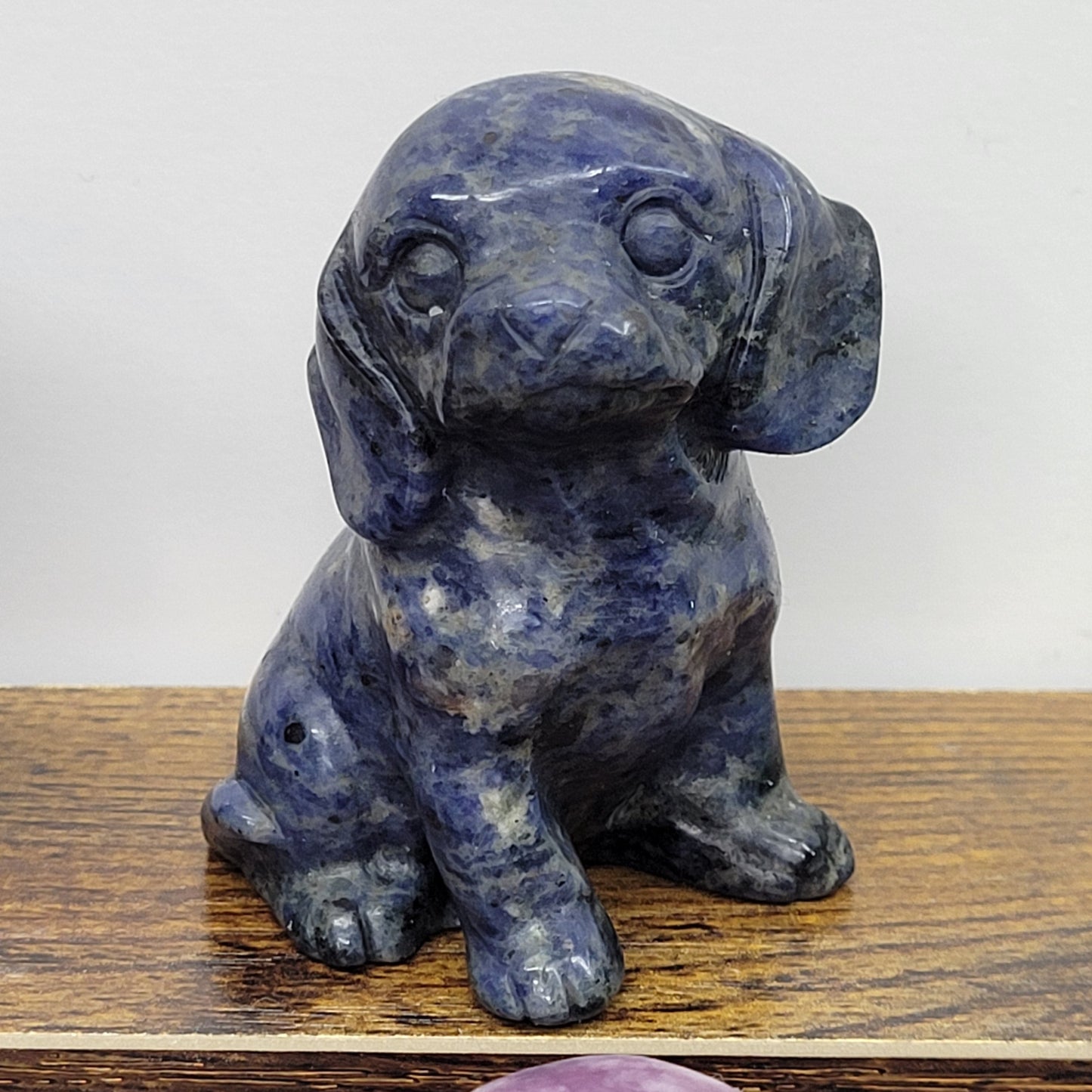Dog carving - Beagle