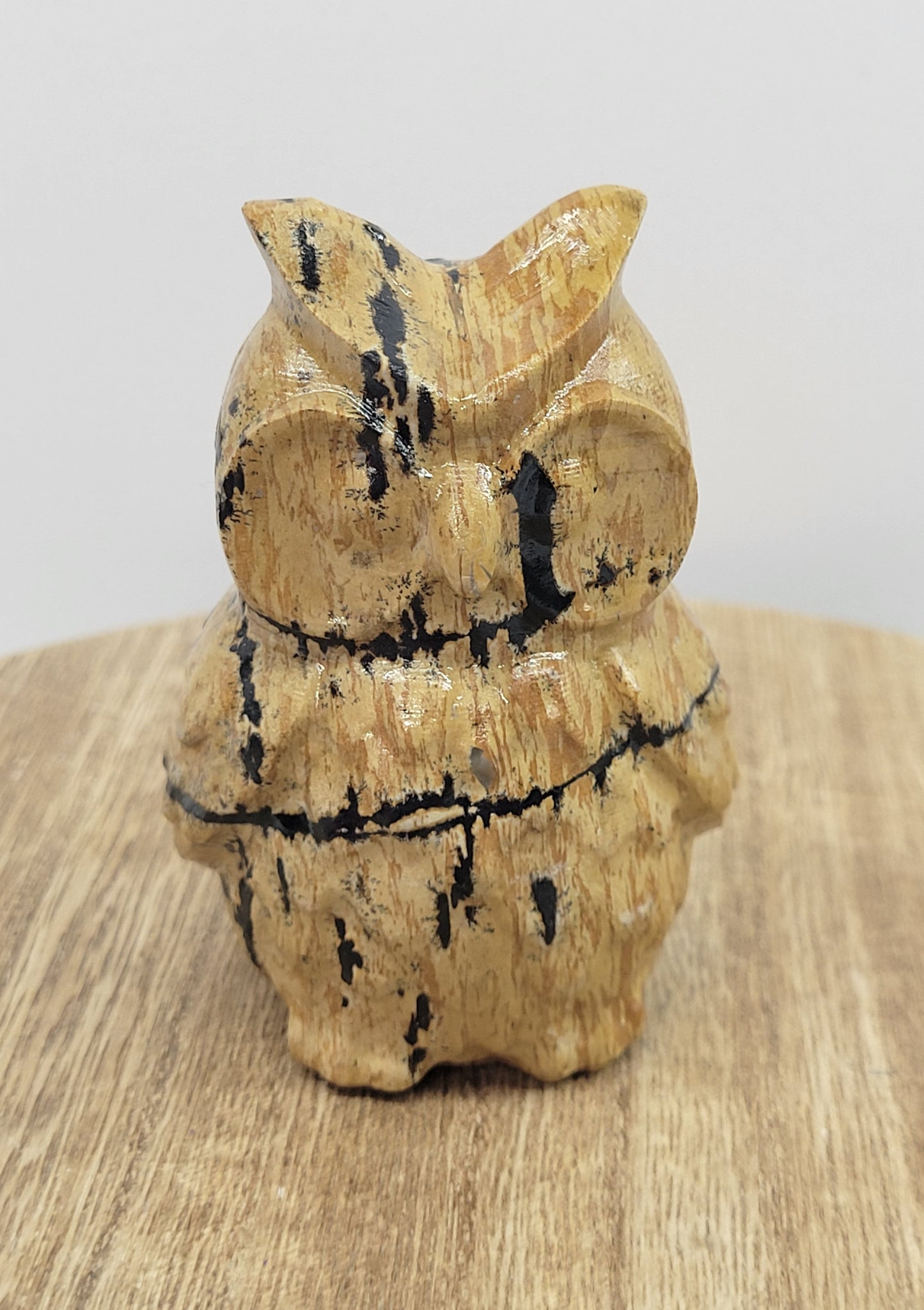 Picture Jasper owl carvings (large)