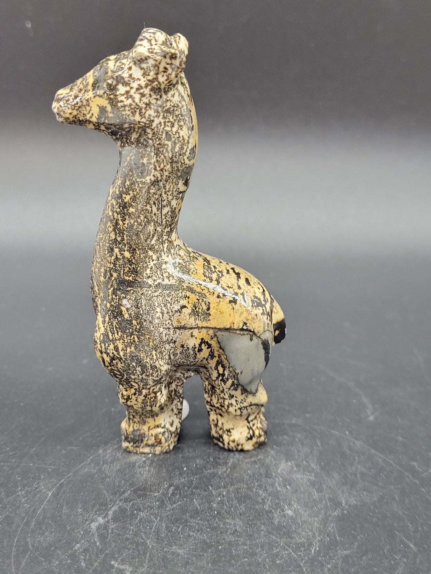 Picture Jasper giraffe carving (small)