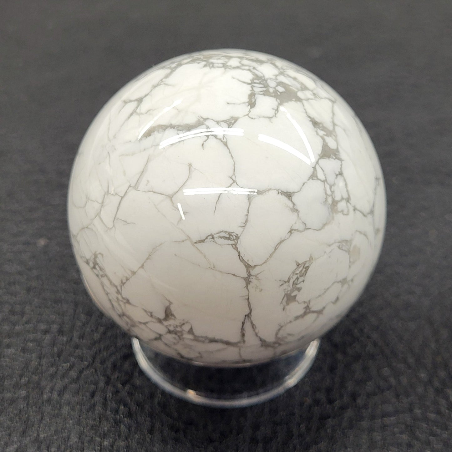 Howlite sphere