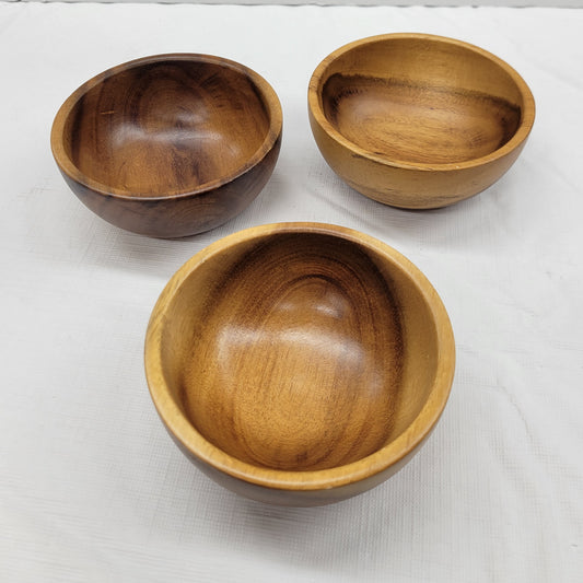 "Radioactive" wood bowl
