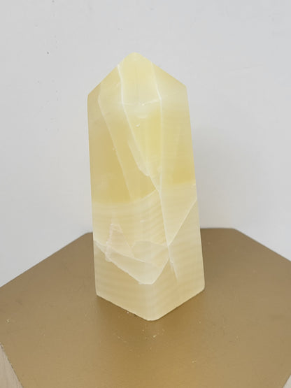 Banana Calcite tower