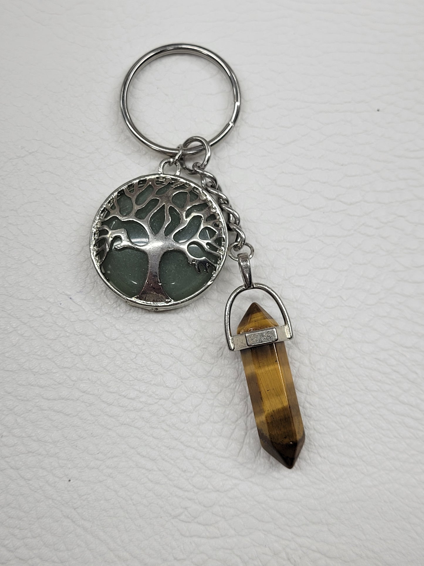 Keychain - Tree of life w/ crystal DT