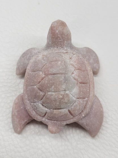 Sea turtle - Pink Opal (medium)