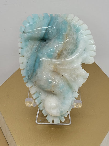 Caribbean Calcite seahorse carving