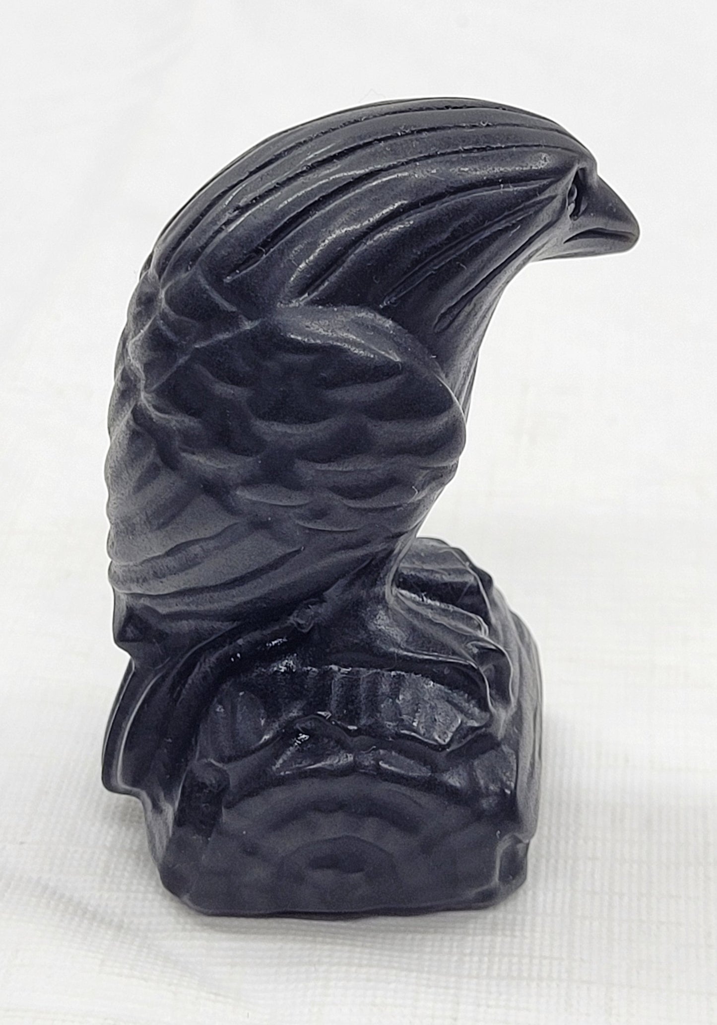 Raven carving - large