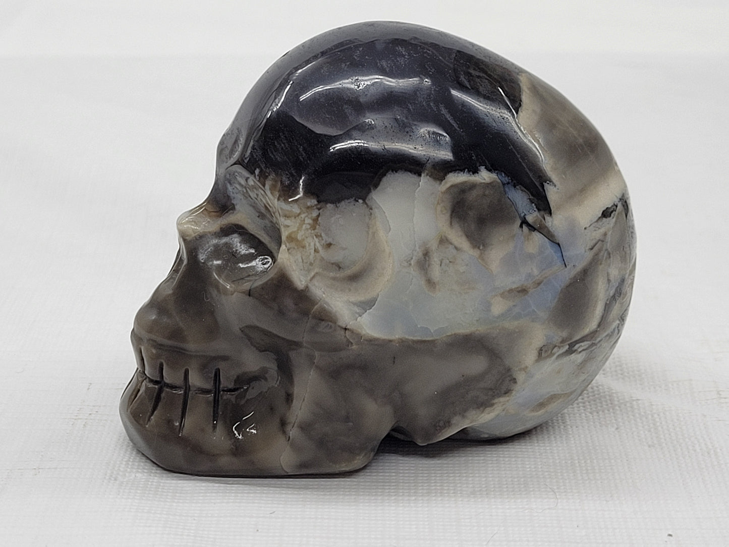 Volcano Agate skull